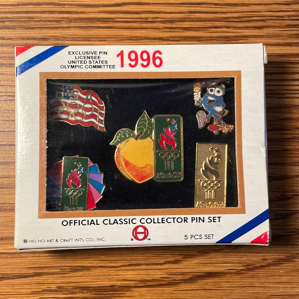 1996 Atlanta Olympic Pin Set in Case